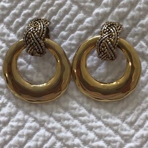 Vintage ‘80s Gold Tone Circular Knot Drop Clip On Earrings - Women Jewelry
